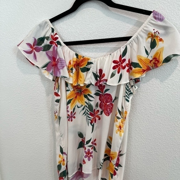 Old Navy Sleeveless Ruffle Neck Floral Top Hawaiian Print Pullover White XS - Picture 4 of 4